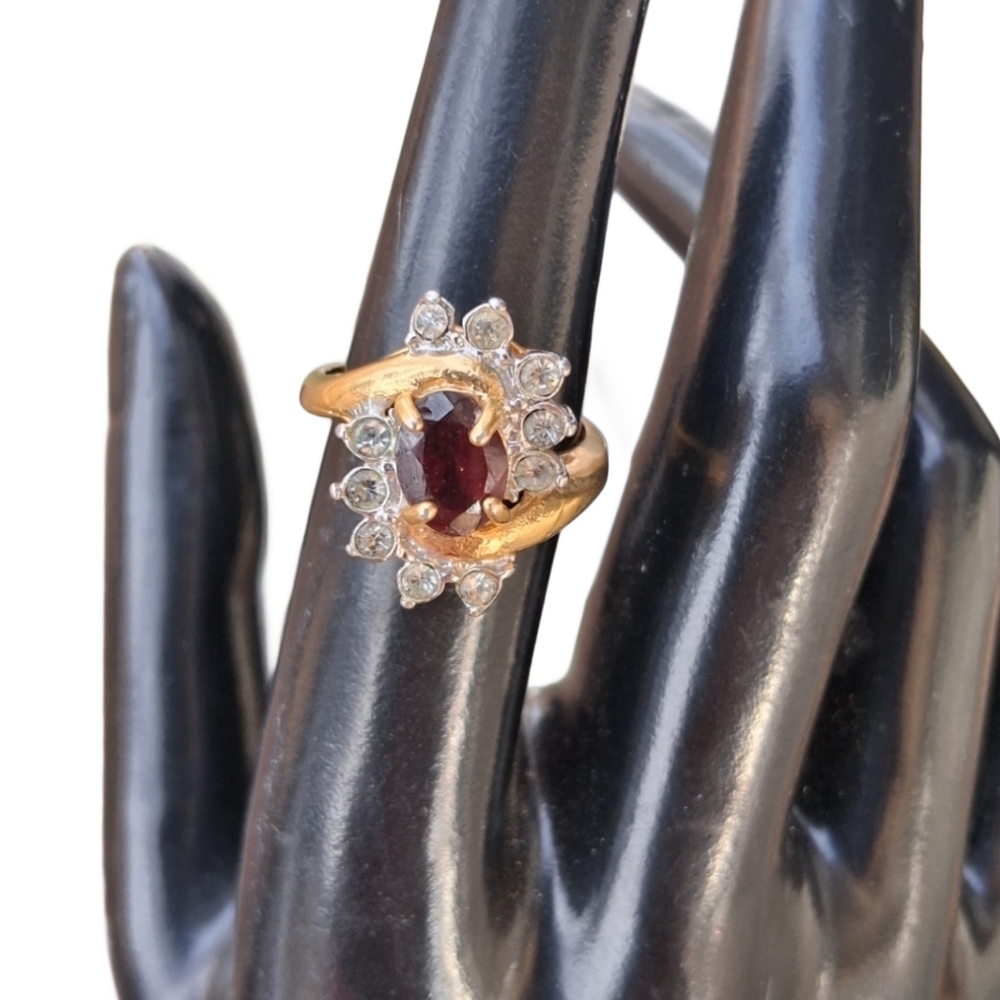 Vintage Bypass Cluster Ring – Deep Red Oval Stone & Faux Diamond Halo – Sz 6